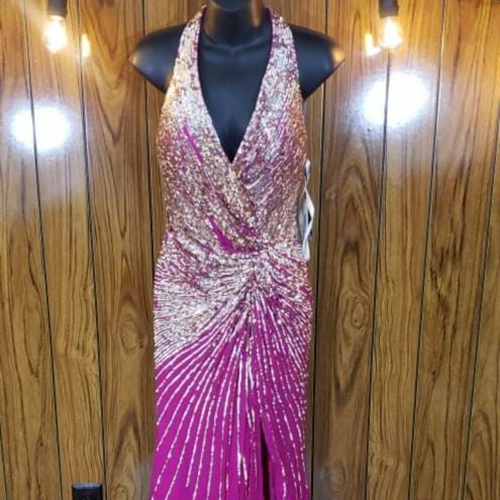 Terani Couture - Long Dress - Color Fuchsia - Size 4 - P1559